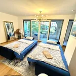 Luxus Wohnung im Stadtzentrum mit Tiefgaragenplatz