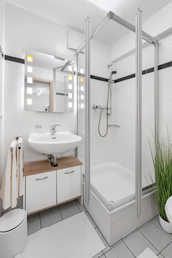 Appartement Zwei Im Stadtzentrum Mit Tiefgaragenplatz *